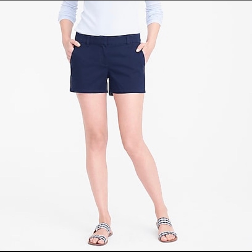 J.Crew Classic Chino Shorts ☀️ Size 12 LOVE!!